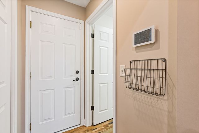 1432 E Katie Lane, Palatine, IL 60074