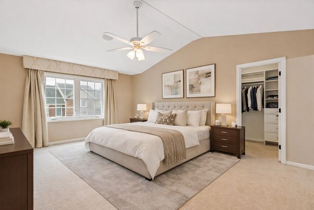 1432 E Katie Lane, Palatine, IL 60074