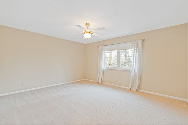 1432 E Katie Lane, Palatine, IL 60074