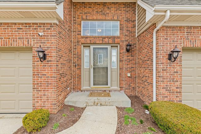 1432 E Katie Lane, Palatine, IL 60074