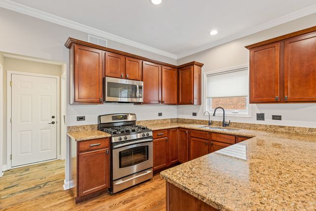 1432 E Katie Lane, Palatine, IL 60074