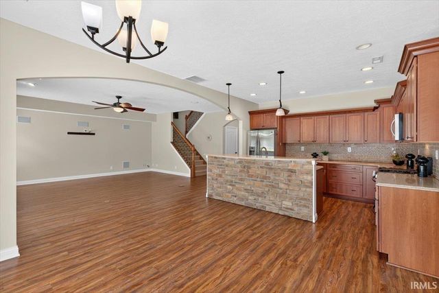 1025 Catherwood Court, West Lafayette, IN 47906