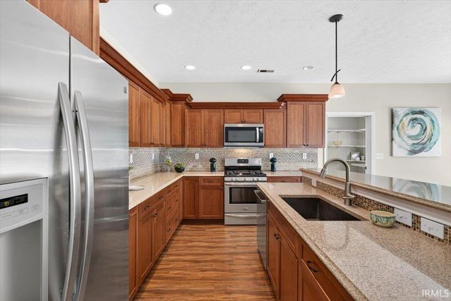 1025 Catherwood Court, West Lafayette, IN 47906