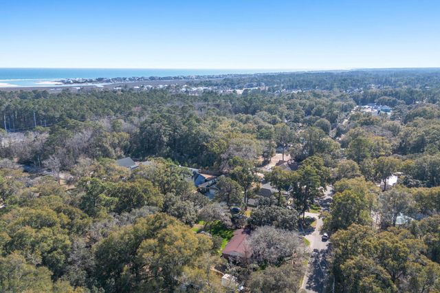 269 Coachman Dr., Pawleys Island, SC 29585