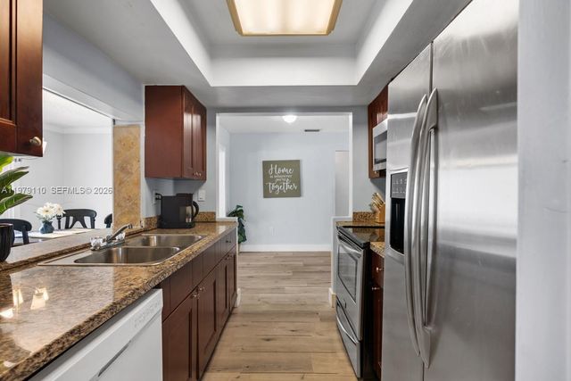 2286 NW 81st Ave, Sunrise, FL 33322