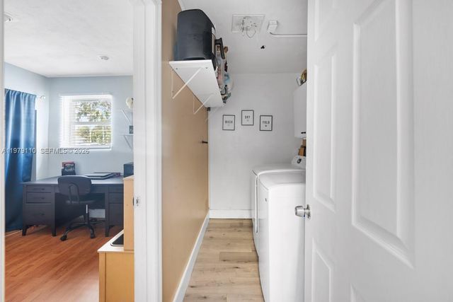 2286 NW 81st Ave, Sunrise, FL 33322