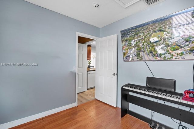 2286 NW 81st Ave, Sunrise, FL 33322