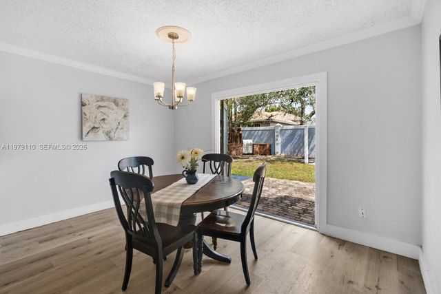 2286 NW 81st Ave, Sunrise, FL 33322