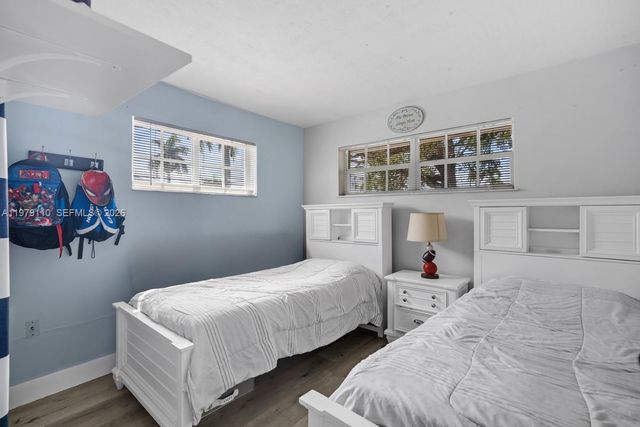 2286 NW 81st Ave, Sunrise, FL 33322