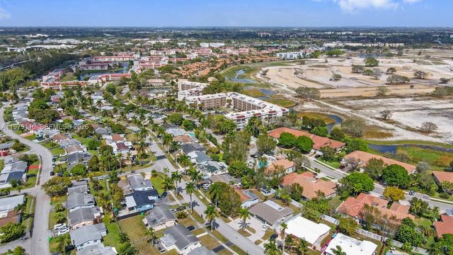 2286 NW 81st Ave, Sunrise, FL 33322