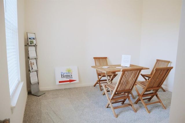 525 Wimbledon Road, Edmond, OK 73003