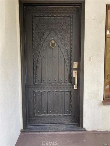 1138 S Stanley Avenue, Los Angeles, CA 90019