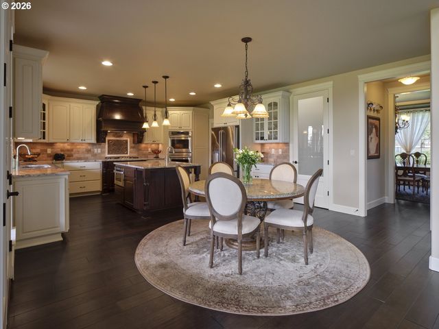 8000 Ne 211TH Ave, Vancouver, WA 98682