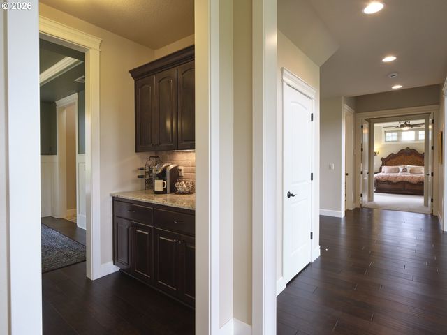 8000 Ne 211TH Ave, Vancouver, WA 98682