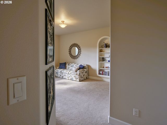 8000 Ne 211TH Ave, Vancouver, WA 98682