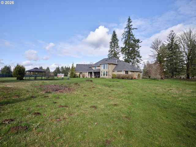 8000 Ne 211TH Ave, Vancouver, WA 98682