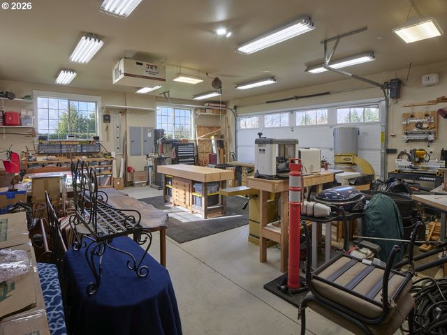 8000 Ne 211TH Ave, Vancouver, WA 98682