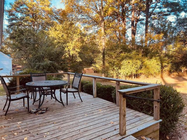 814 N Slemons Street, Monticello, AR 71655