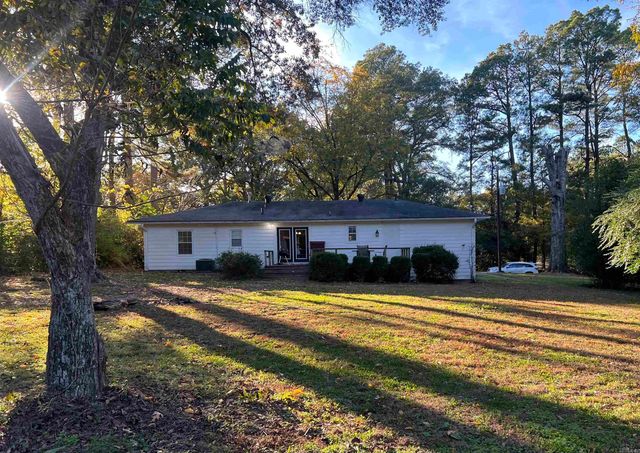 814 N Slemons Street, Monticello, AR 71655