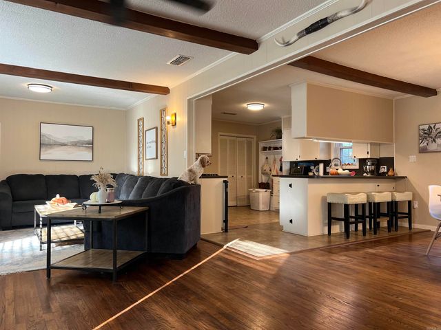 814 N Slemons Street, Monticello, AR 71655