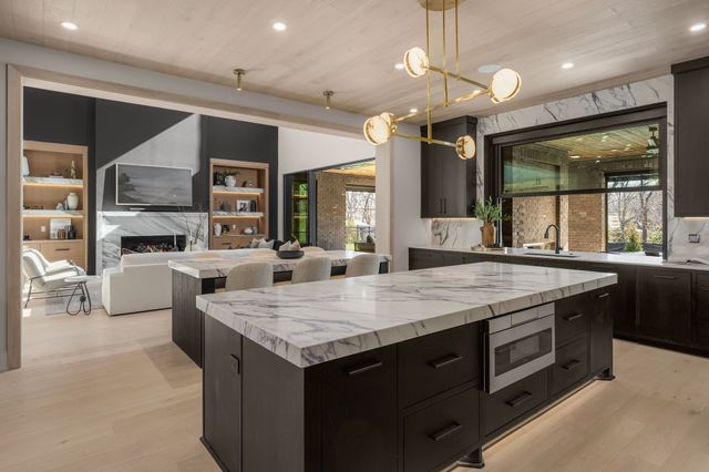 325 Gun Club Rd, Nashville, TN 37205