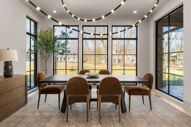 325 Gun Club Rd, Nashville, TN 37205