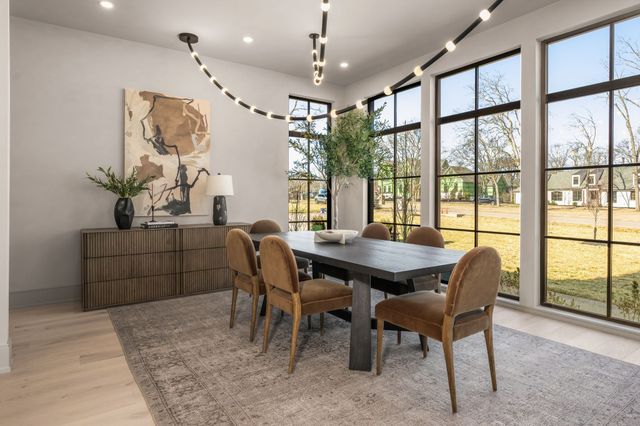 325 Gun Club Rd, Nashville, TN 37205