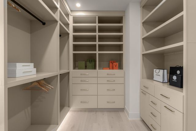 325 Gun Club Rd, Nashville, TN 37205