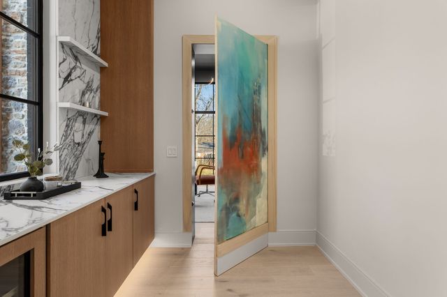 325 Gun Club Rd, Nashville, TN 37205