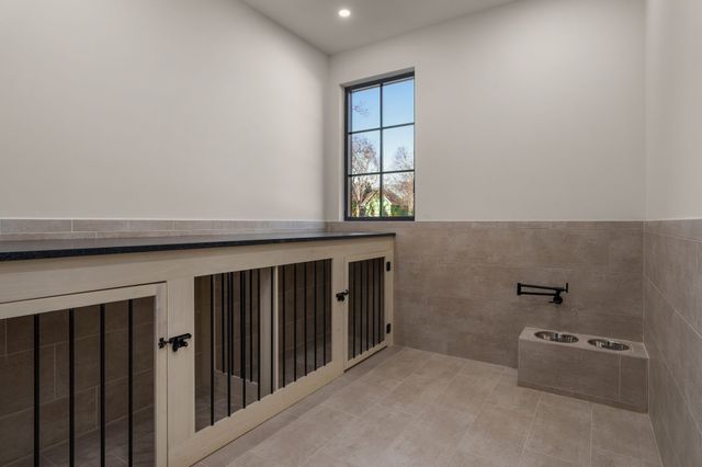 325 Gun Club Rd, Nashville, TN 37205