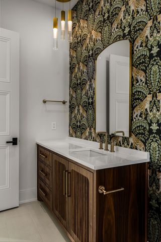 325 Gun Club Rd, Nashville, TN 37205