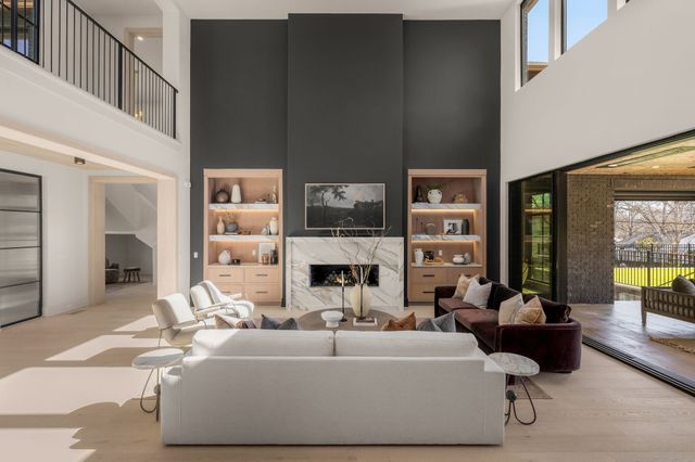 325 Gun Club Rd, Nashville, TN 37205