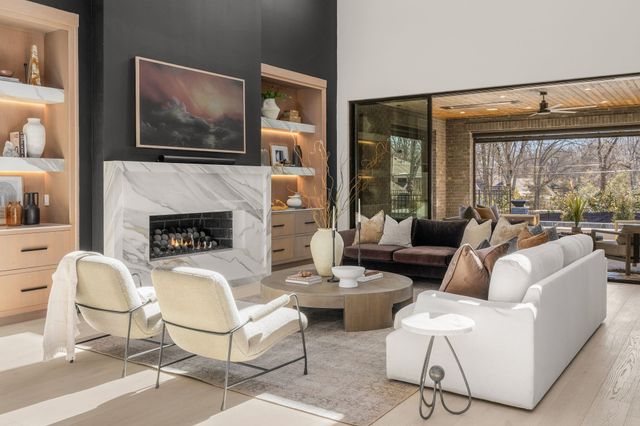 325 Gun Club Rd, Nashville, TN 37205