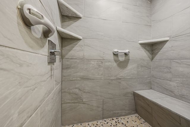 9 Thayer Avenue, Auburn, MA 01501