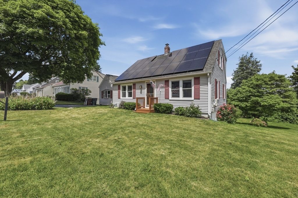 9 Thayer Avenue, Auburn, MA 01501
