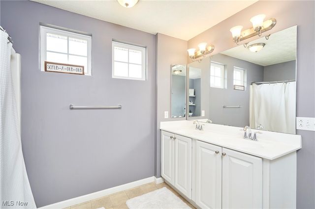 31 Westwick Way, Copley, OH 44321