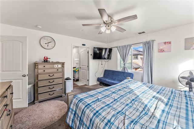 507 Villa Way, Colton, CA 92324