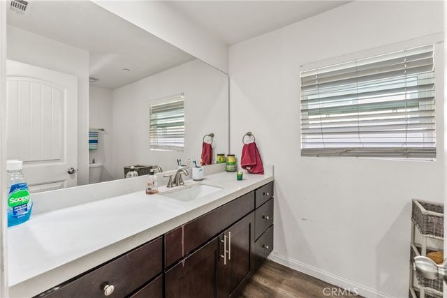 507 Villa Way, Colton, CA 92324