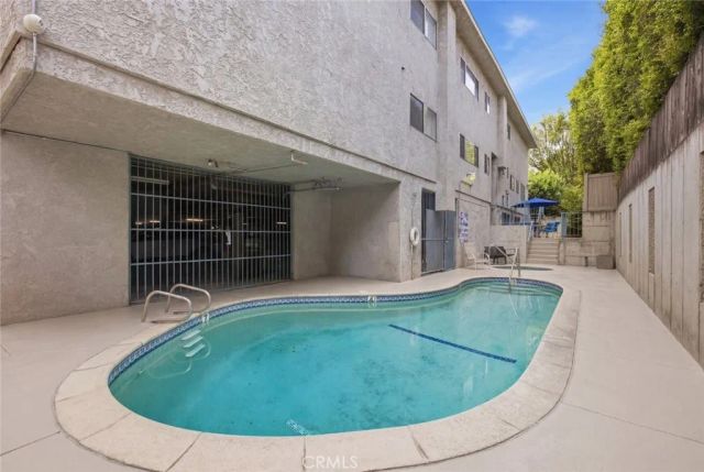 6245 Woodman Avenue 209, Valley Glen, CA 91401