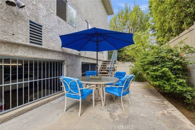 6245 Woodman Avenue 209, Valley Glen, CA 91401