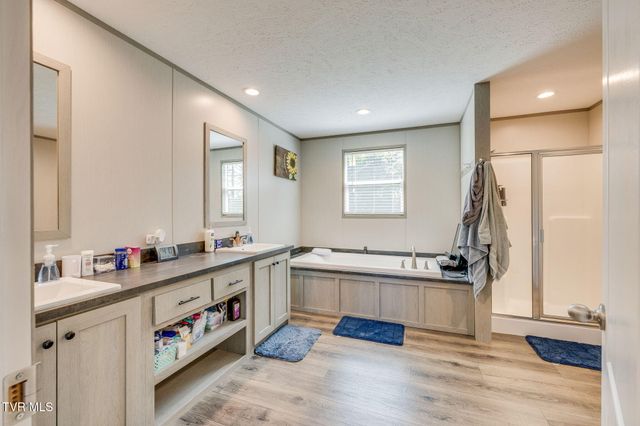 215 Wayland Boulevard, Bulls Gap, TN 37711