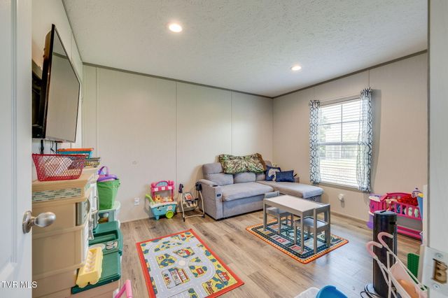 215 Wayland Boulevard, Bulls Gap, TN 37711