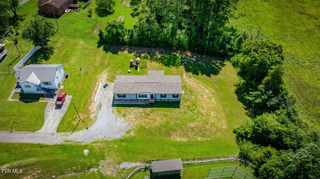 215 Wayland Boulevard, Bulls Gap, TN 37711
