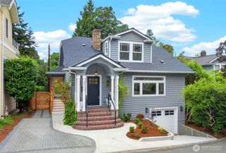 2500 Lorentz Place N, Seattle, WA 98109