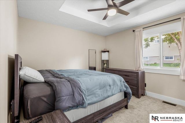 5826 Fay Boulevard, Omaha, NE 68117