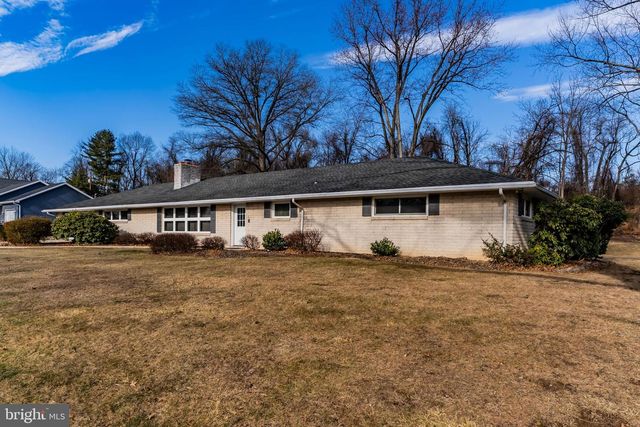 5380 WILSHIRE RD, Harrisburg, PA 17112