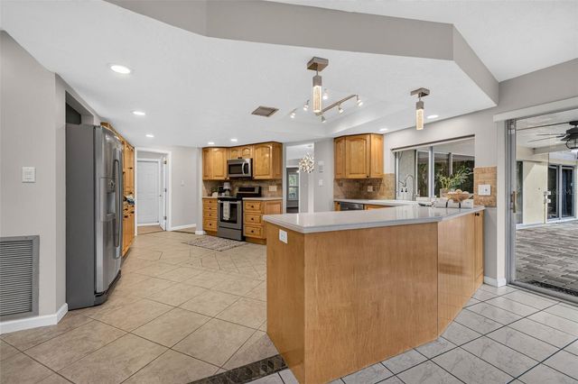 6390 BURNING TREE DRIVE, Seminole, FL 33777