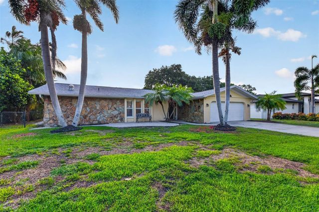 6390 BURNING TREE DRIVE, Seminole, FL 33777