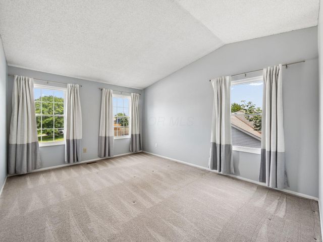 2899 Culver Drive, Hilliard, OH 43026