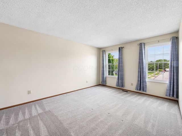 2899 Culver Drive, Hilliard, OH 43026